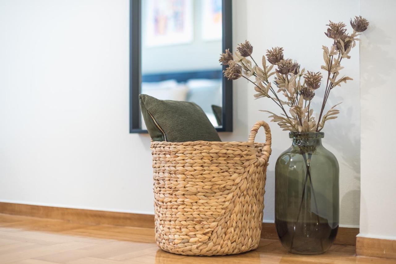 The "Warm" Apartment Atena Exterior foto